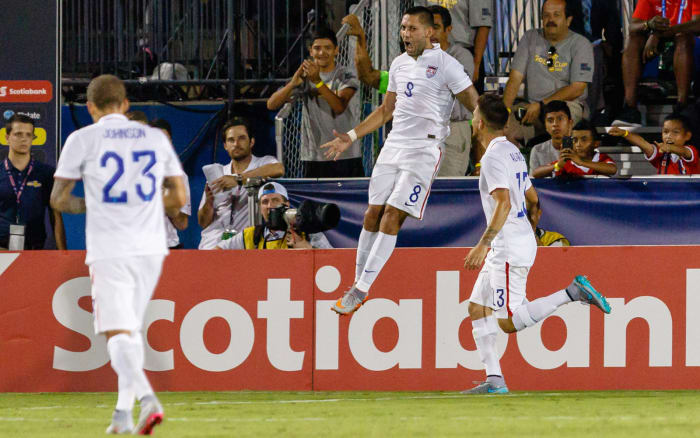 dempsey-honduras-usa-gold-cup.jpg